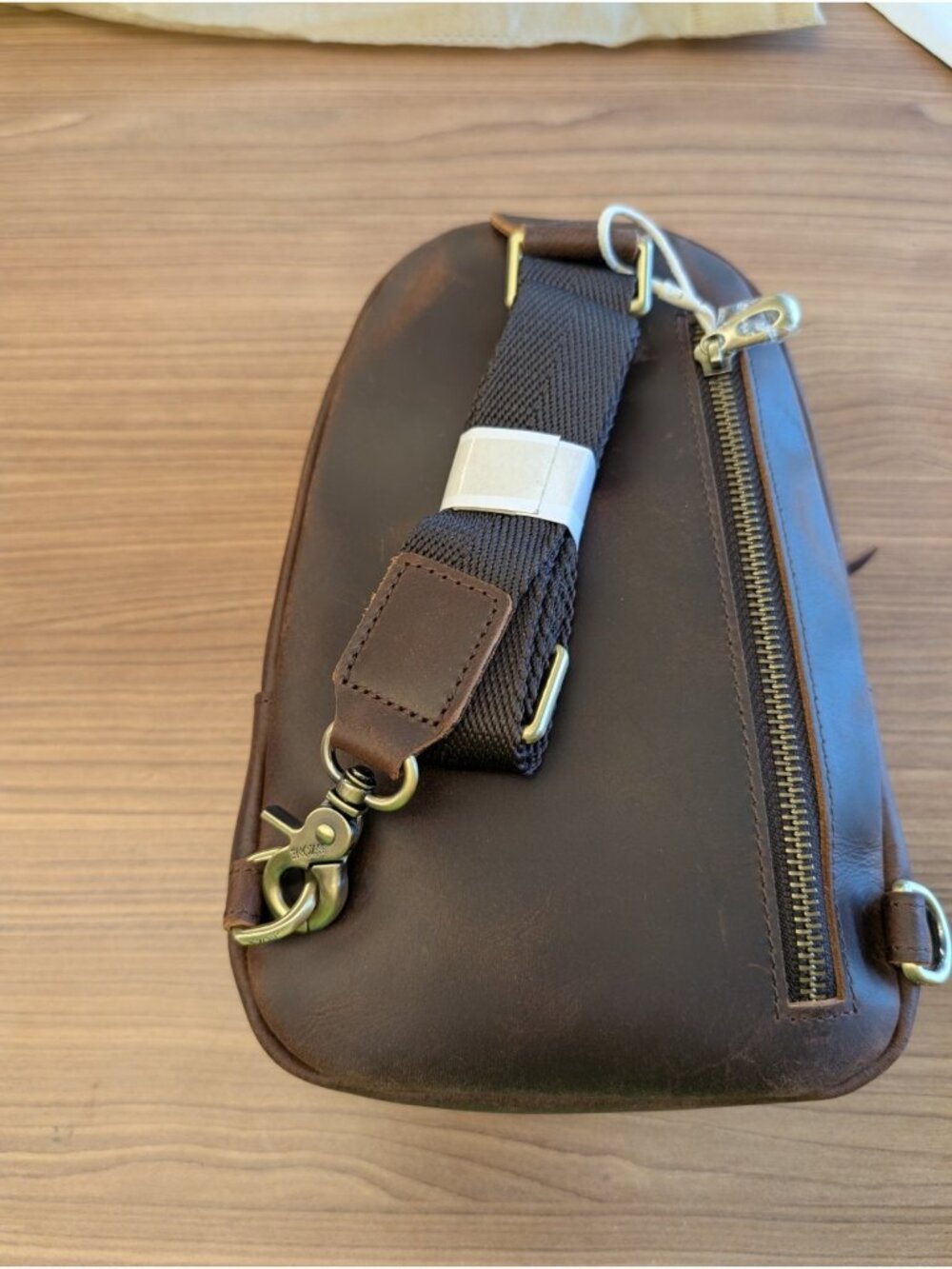 S-Zone Bag Purse Crossbody Brown Sling Bag Teardrop Minimalist NWOT Faux Leather - Picture 3 of 9